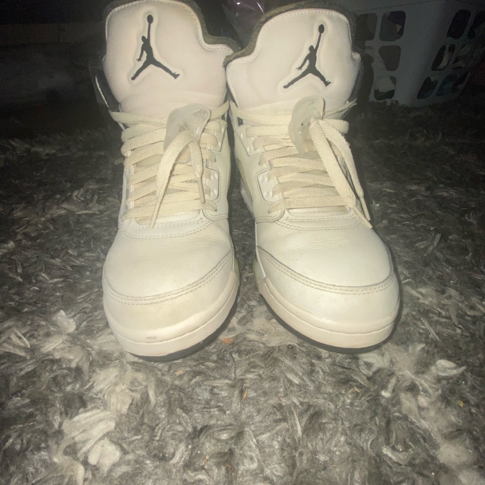 Jordan 5 Retro SE sails